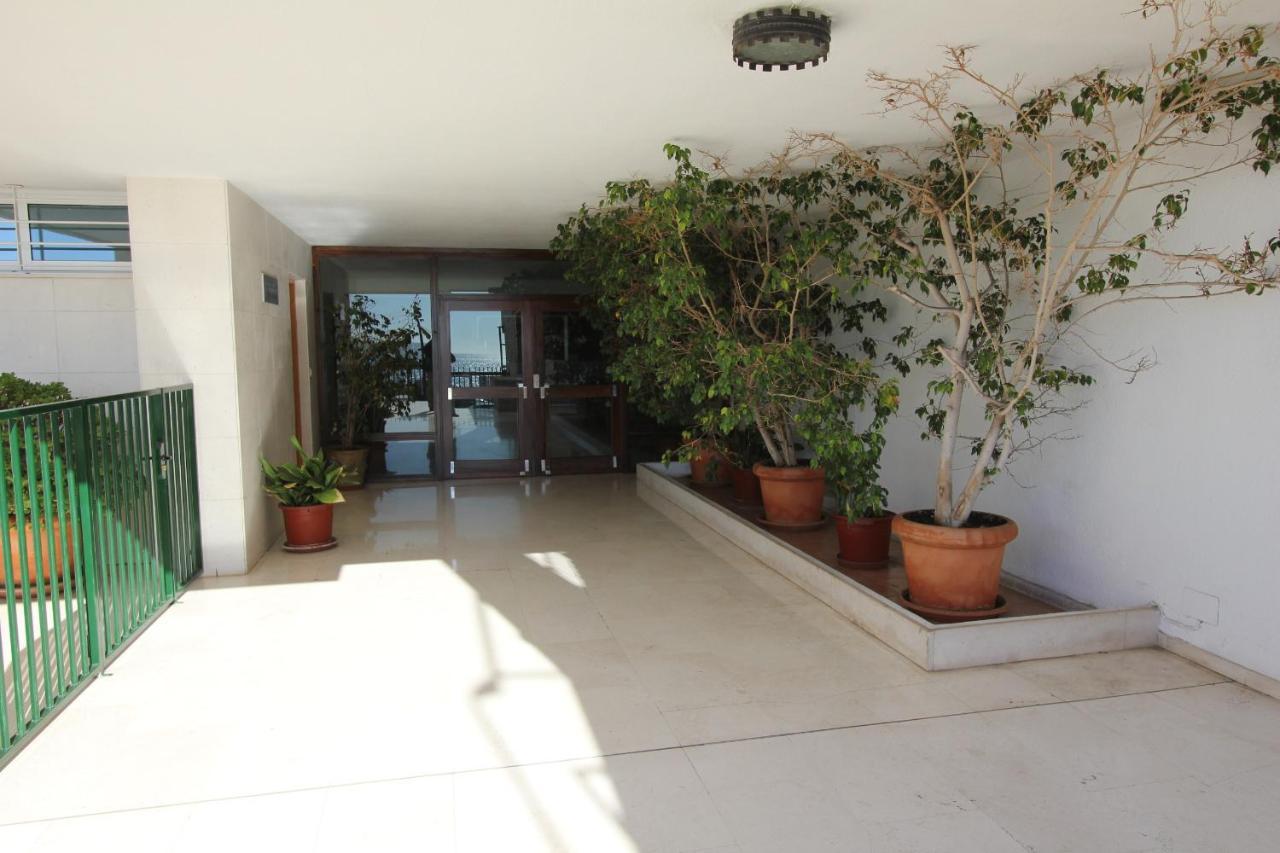 Apartamento Frente Al Mar マラガ エクステリア 写真